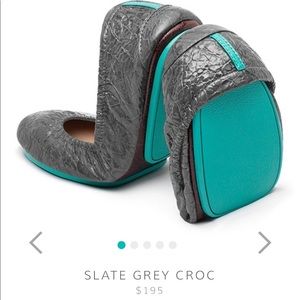 Tieks by Gavrieli in Slate Grey Croc - NWOT!